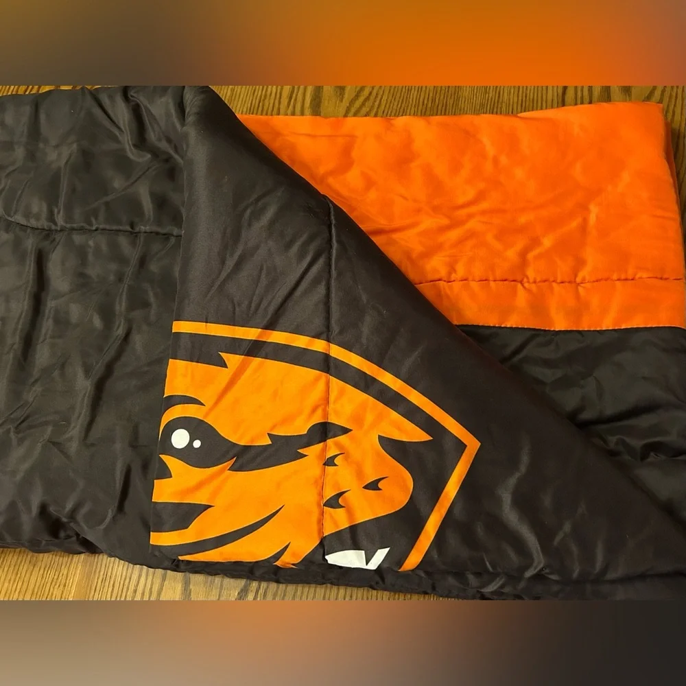 OREGON STATE BEAVERS FANS…